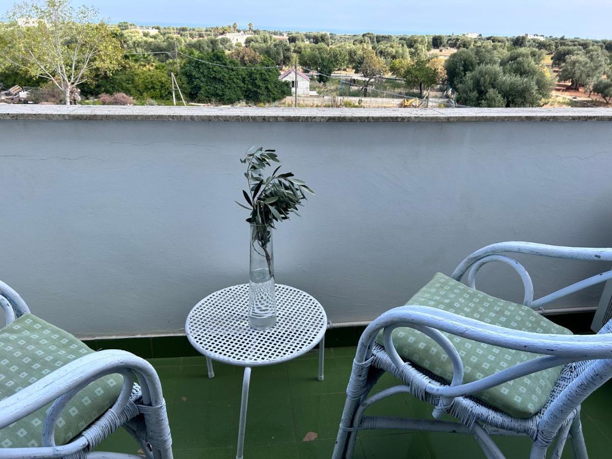 Casa Con Finestra Che Vede Il Mare Villa Fasano Exterior foto